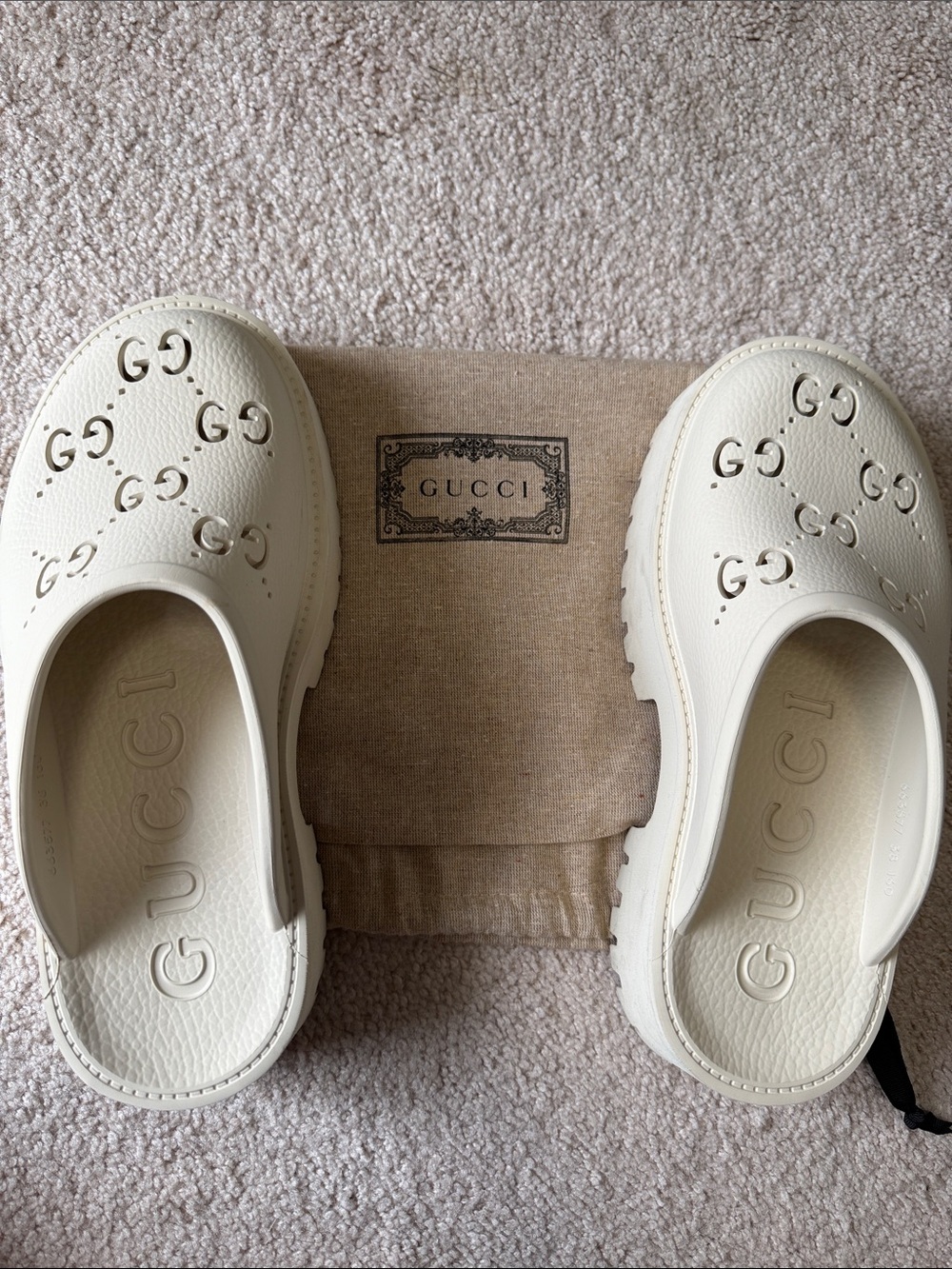 Gucci Cream Perforated GG Slide Clogs - Picture 8 of 8